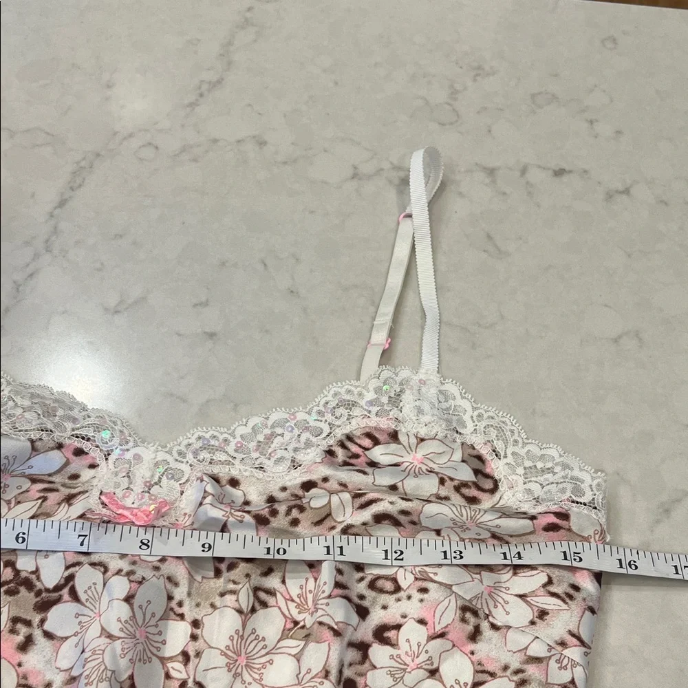 Victoria's Secret Pink Floral Lace Chemise‎ Size Small - Picture 7 of 9